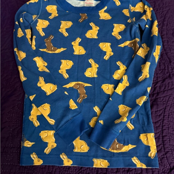 Hanna Andersson Blue Pajamas with Brown and Yellow Bunny Print 130(8) - Picture 2 of 8